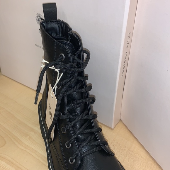 Sincerely Jules Women’s Lace Up Boot Side Zip - Picture 4 of 11